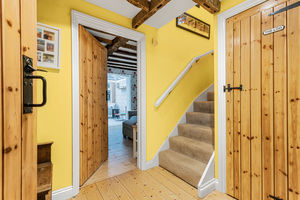 Lobby- click for photo gallery